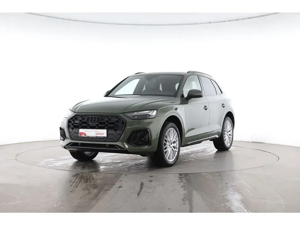 Używany Audi Q5 S-Line 204 KM (150 kW) 2025 Zielony SUV