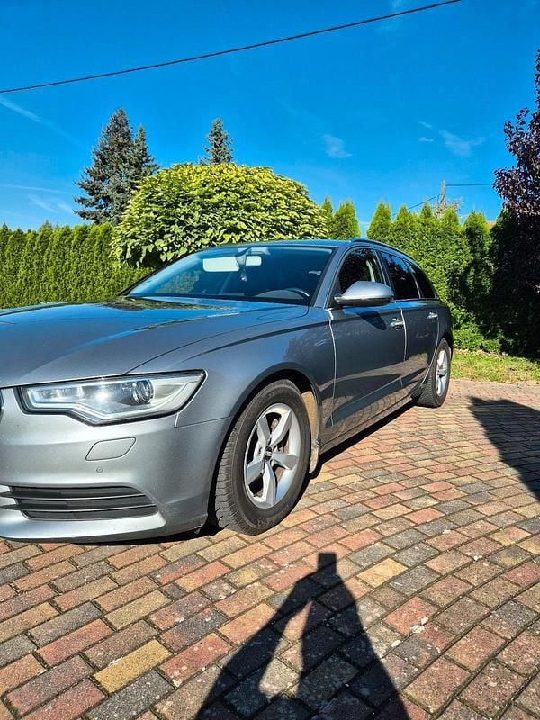 Grau Gebraucht 2013 Audi A6 Kombi | 7.999 € (Superpreis) - Bild 1/4