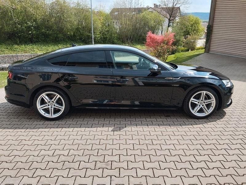 Gebraucht Audi A5 Sportback 190 PS (139 kW) 2018 Schwarz Kleinwagen