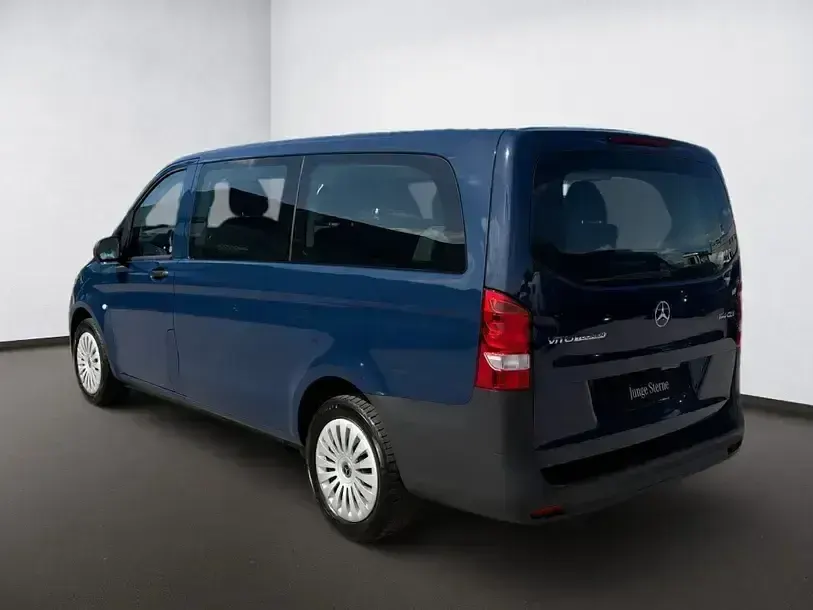 Gebraucht Mercedes Vito 136 PS (100 kW) 2022 Stahlblau Van