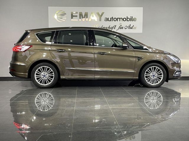 Gebraucht Ford S-MAX Vignale 209 PS (153 kW) 2017 Braun Van / Kleinbus