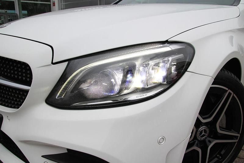 Gebraucht Mercedes C300e AMG line 194 PS (142 kW) 2020 Weiß Limousine