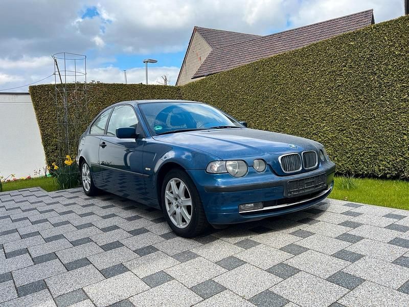 Gebraucht BMW 320 150 PS (110 kW) 2003 Blau Coupé