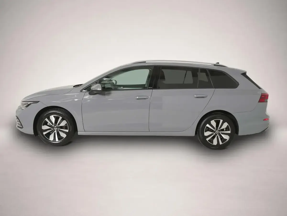 Gebraucht VW Golf VIII Move 110 PS (80 kW) 2024 Manufacturer Kombi