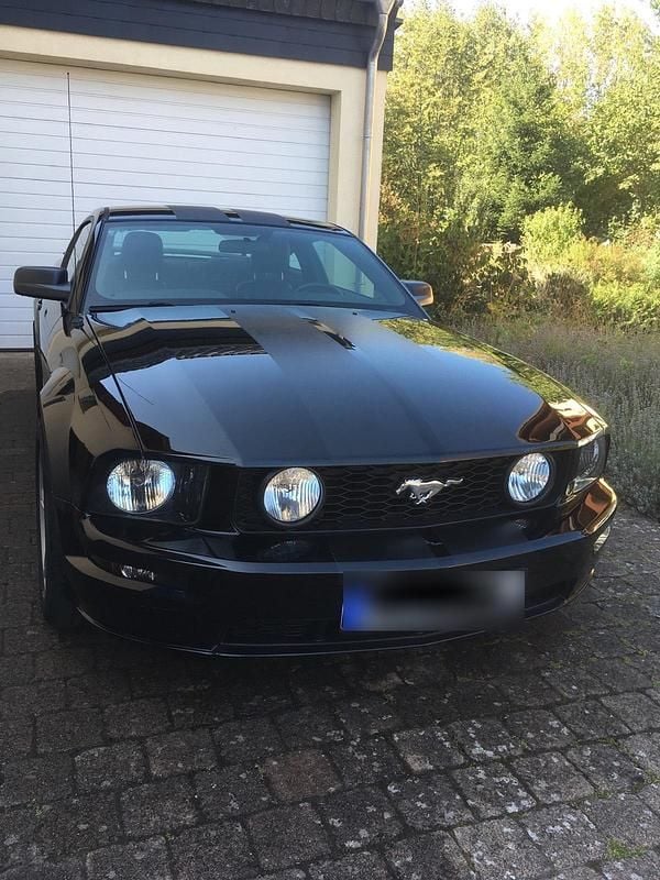 Gebraucht Ford Mustang GT 305 PS (224 kW) 2005 Schwarz Coupé