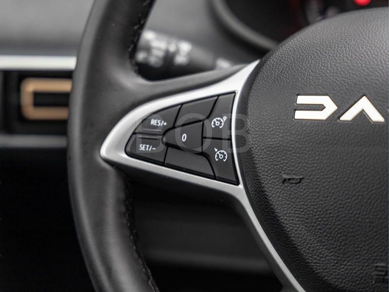 Gebraucht Dacia Jogger 110 PS (80 kW) 2024 Braun Van / Kleinbus