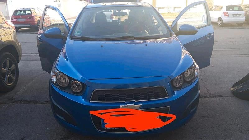 Gebraucht Chevrolet Aveo 50 PS (36 kW) 2011 Blau Kleinwagen