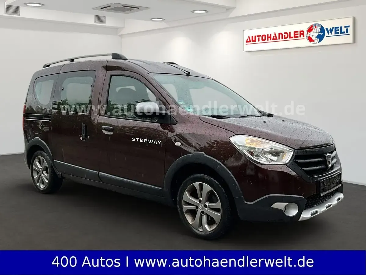 Gebraucht Dacia Dokker Stepway 116 PS (85 kW) 2016 Braun Van / Kleinbus