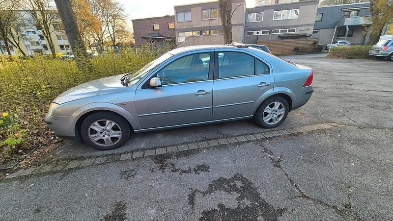 Gebraucht Ford Mondeo 131 PS (96 kW) 2005 Limousine