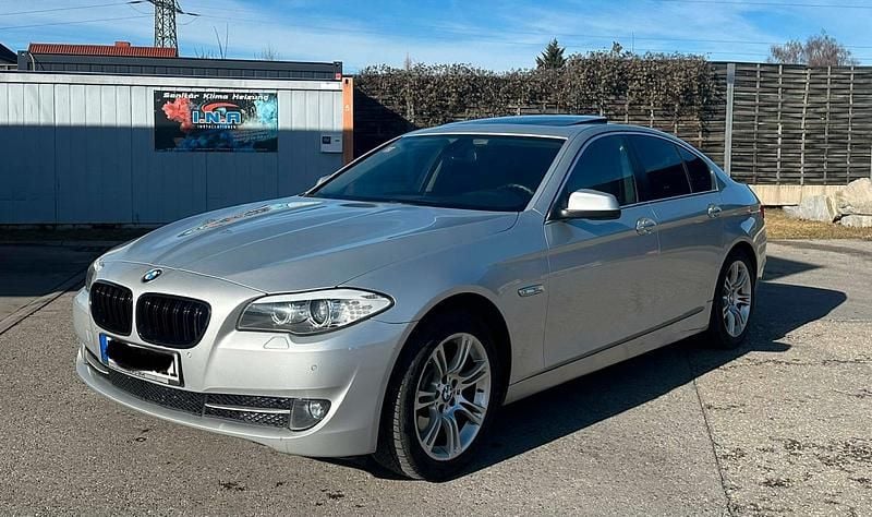 Gebraucht BMW 525 204 PS (150 kW) 2011 Silber Limousine