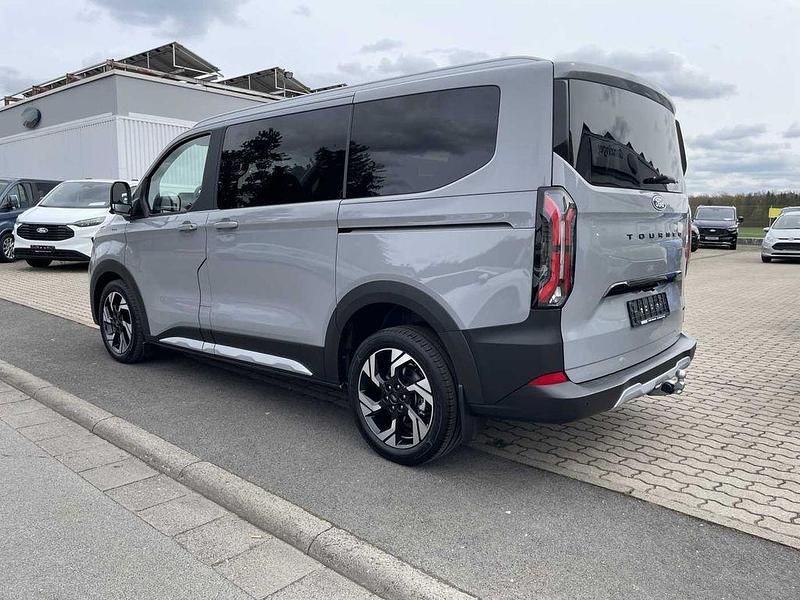 Neu Ford Tourneo Active 170 PS (125 kW) 2025 Grey matter Van / Kleinbus