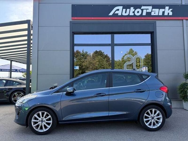 Gebraucht Ford Fiesta Titanium 101 PS (74 kW) 2019 Blau Kleinwagen
