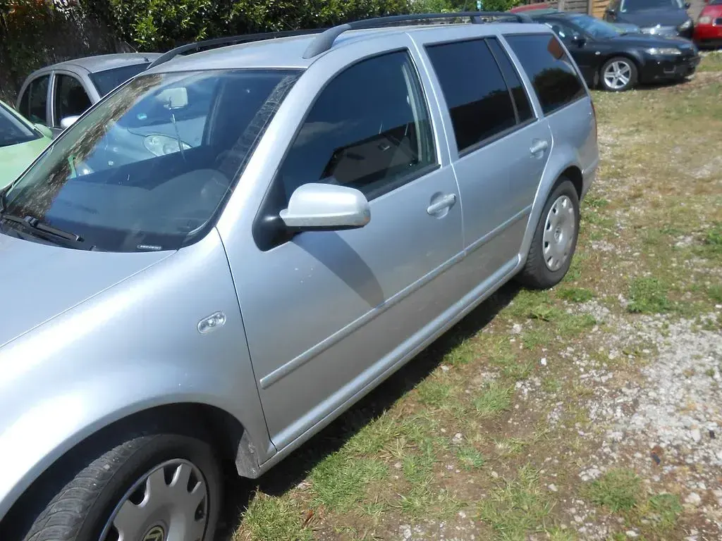Gebraucht VW Golf IV Pacific 102 PS (75 kW) 2004 Silber Kombi