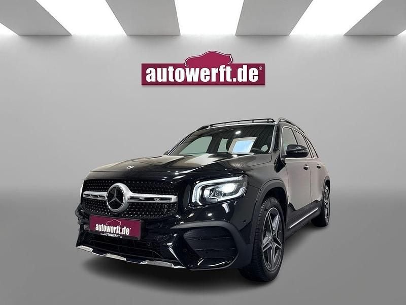 Schwarz Gebraucht 2023 Mercedes GLB200 AMG line SUV | 37.900 € (Guter Preis) - Bild 1/4