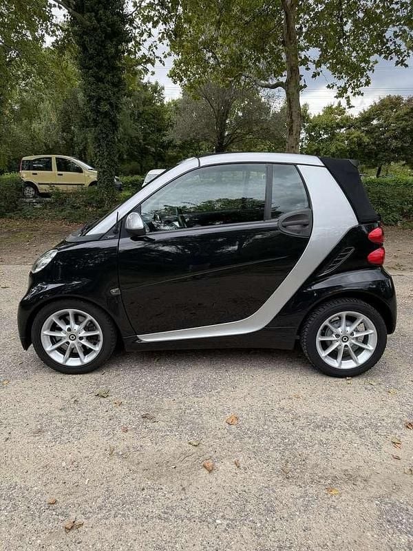 Gebraucht Smart ForTwo Cabrio Passion 71 PS (52 kW) 2011 Cabrio