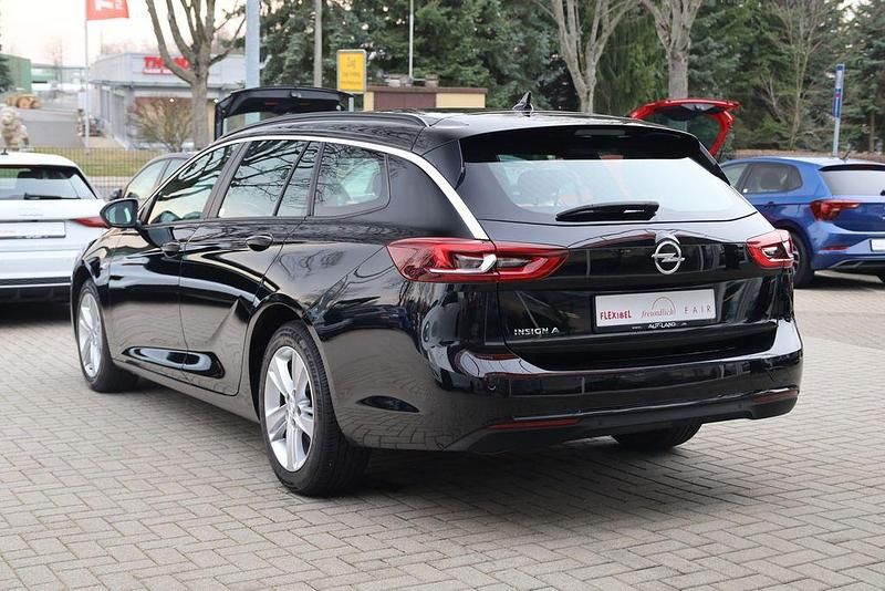 Gebraucht Opel Insignia 122 PS (89 kW) 2021 Schwarz Kombi