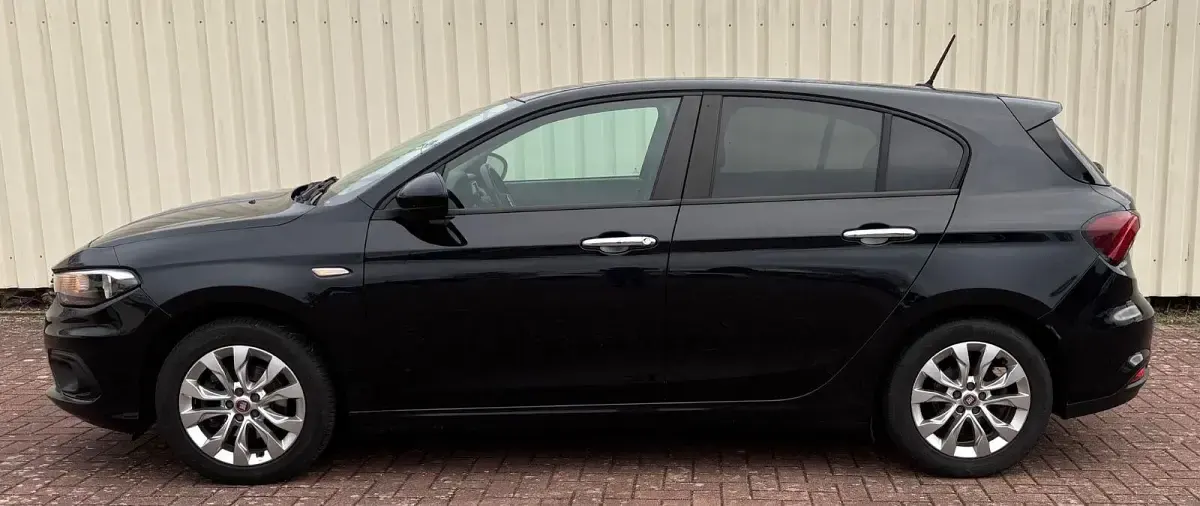 Gebraucht Fiat Tipo 120 PS (88 kW) 2019 Schwarz Limousine