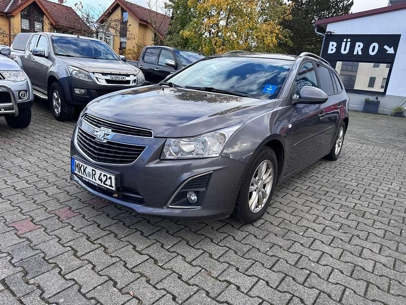 Grau Gebraucht 2013 Chevrolet Cruze LT Kombi | 5.999 € (Etwas zu teuer) - Bild 1/4