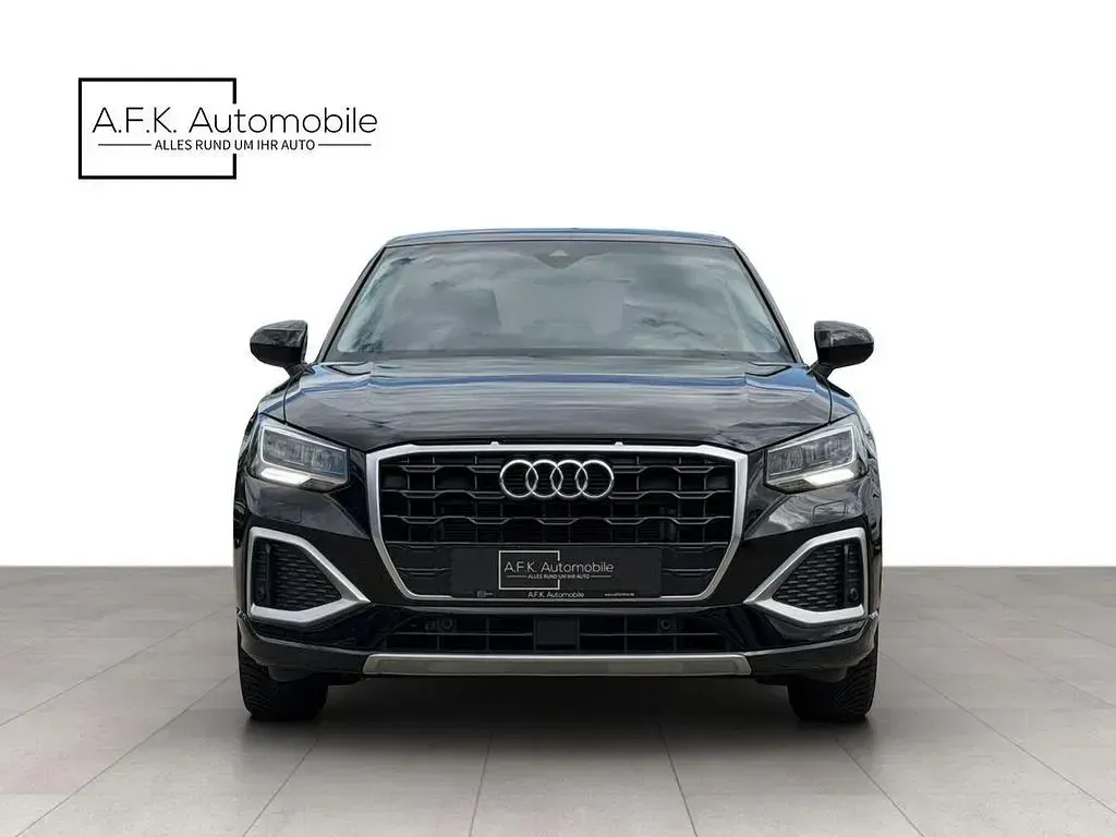 Gebraucht Audi Q2 Advanced Plus 150 PS (110 kW) 2024 Schwarz SUV