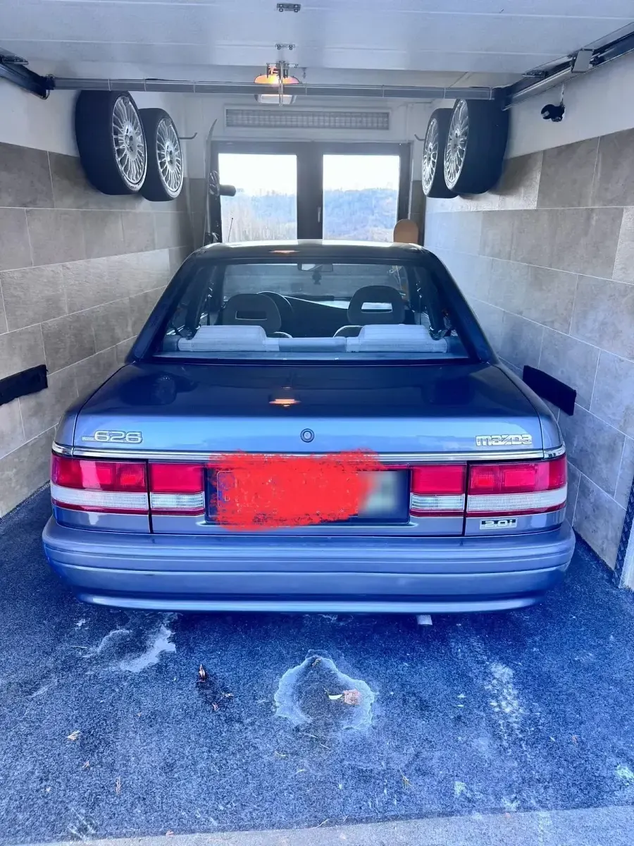 Gebraucht Mazda 626 90 PS (66 kW) 1991 Grau Limousine
