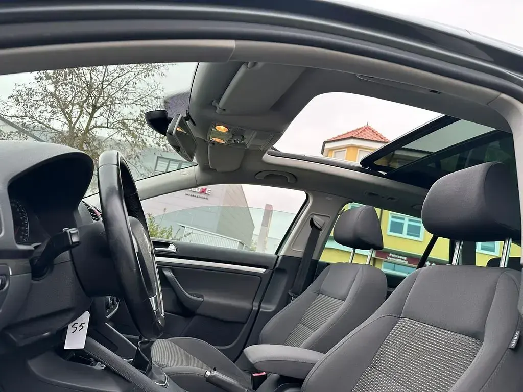 Gebraucht VW Golf V Sportline 122 PS (89 kW) 2009 Grau Kombi