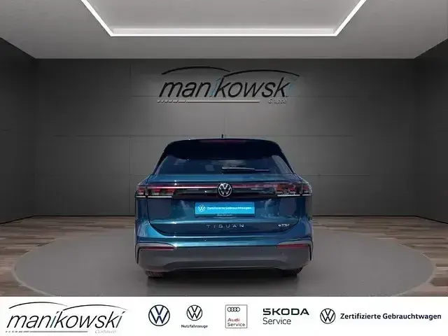 Gebraucht VW Tiguan Goal 150 PS (110 kW) 2025 Nightshade blue metallic SUV