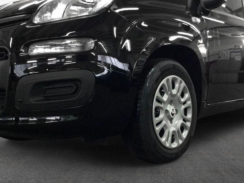 Neu Fiat Panda Pop 69 PS (50 kW) 2025 Schwarz Kleinwagen