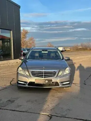 Gebraucht Mercedes E350 Avantgarde 265 PS (194 kW) 2013 Silber Kombi