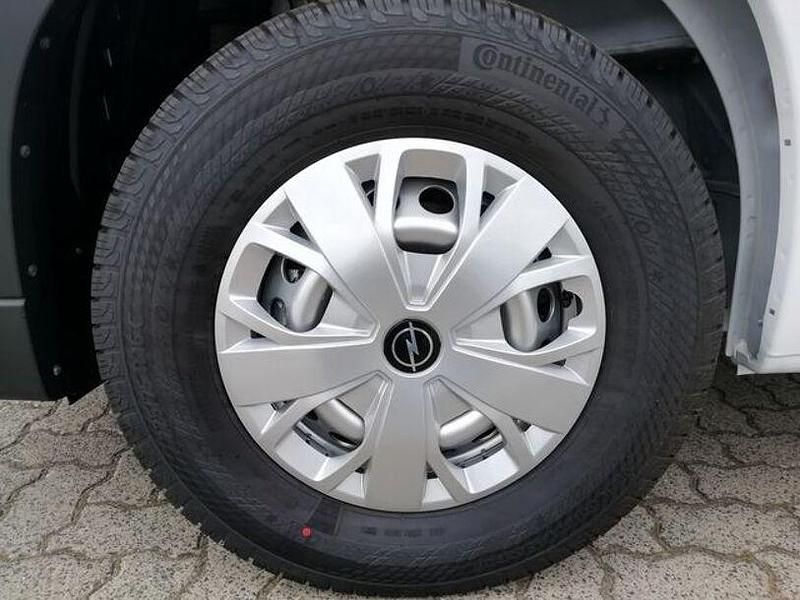 Gebraucht Opel Movano 140 PS (102 kW) 2024 Weiss Van