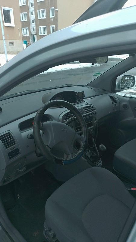 Gebraucht Hyundai Matrix GLS 103 PS (75 kW) 2007 Silber Van / Kleinbus