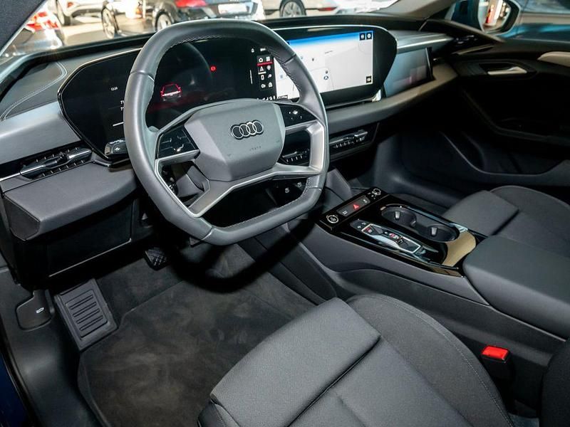 Gebraucht Audi e-tron Sportback Ambiente 210 kW (286 PS) 2025 Malpeloblau metallic SUV