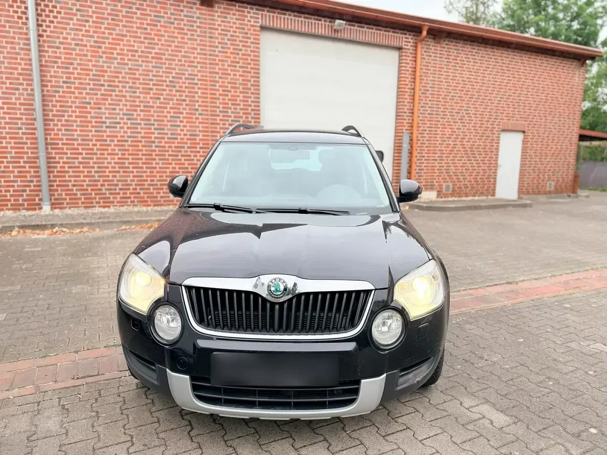 Gebraucht Skoda Yeti 140 PS (102 kW) 2011 Schwarz SUV