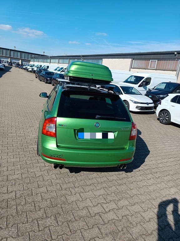 Second-hand Skoda Octavia RS 200 CP (147 kW) 2012 Verde Break