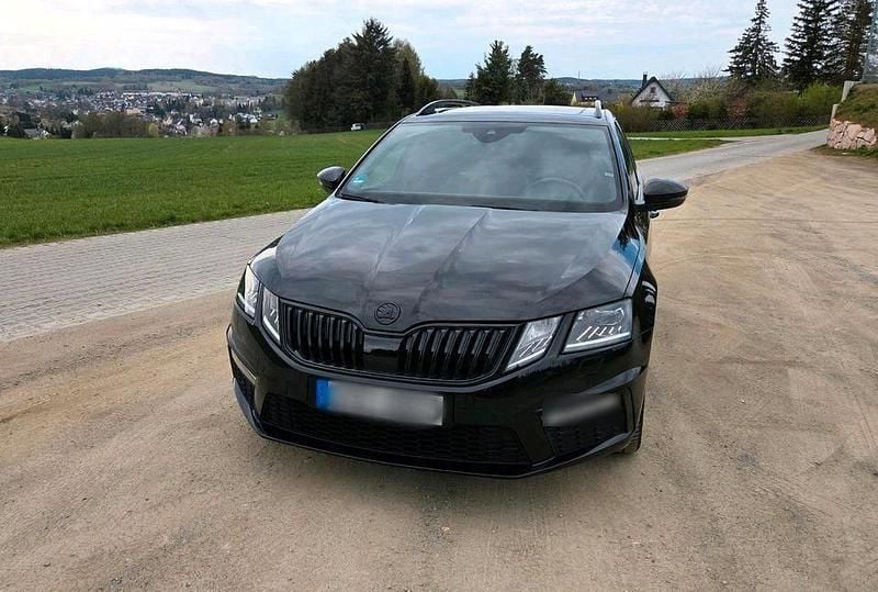 Gebraucht Skoda Octavia RS 184 PS (135 kW) 2020 Schwarz Kombi