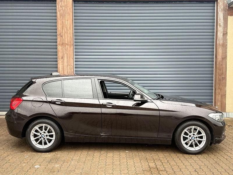 Gebraucht BMW 118 Advantage 136 PS (100 kW) 2018 Braun Kleinwagen