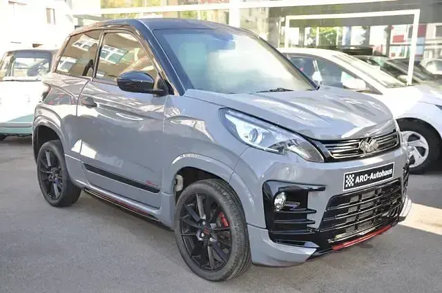 Gebraucht Ligier JS60 2024 Grau Kleinwagen