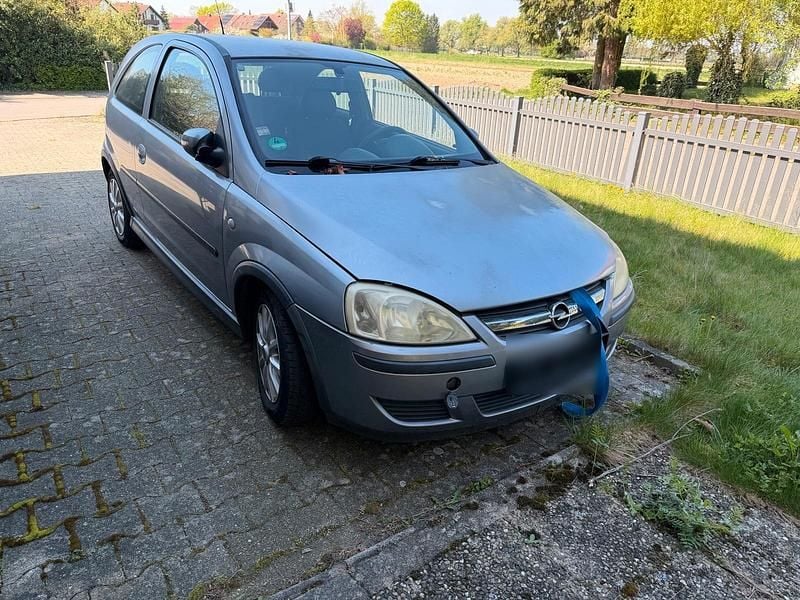 Gebraucht Opel Corsa 60 PS (44 kW) 2004 Silber Kleinwagen