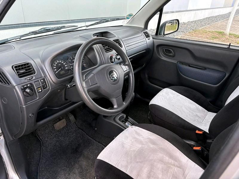 Gebraucht Suzuki Wagon R+ 95 PS (69 kW) 2004 Silber Van / Kleinbus