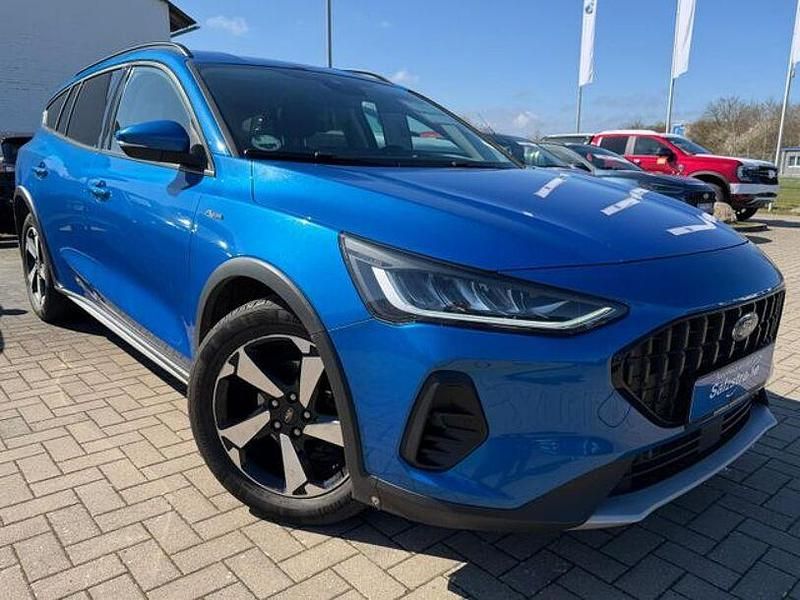 Gebraucht Ford Focus Active 125 PS (91 kW) 2023 Blau Limousine