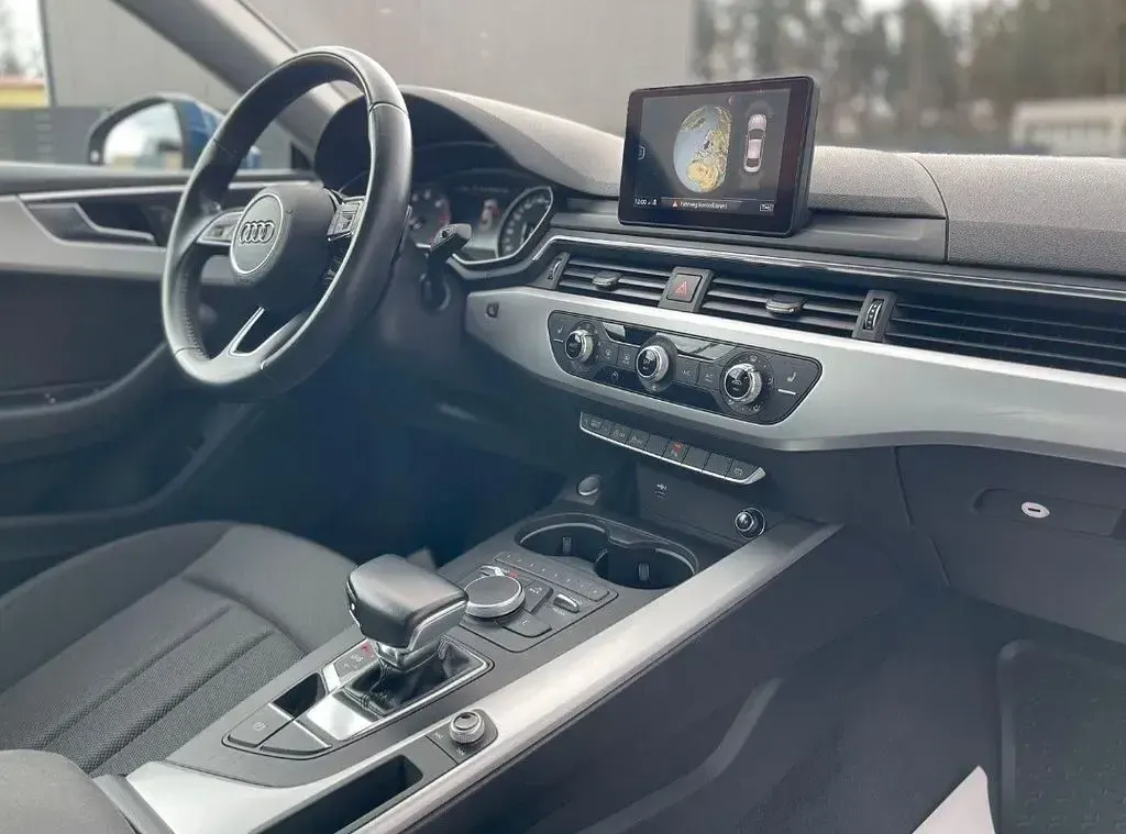 Gebraucht Audi A5 Design 190 PS (139 kW) 2017 Blau Coupé