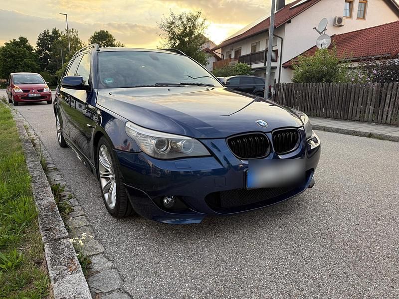Gebraucht BMW 525 Shadowline 2008 Blau Kombi