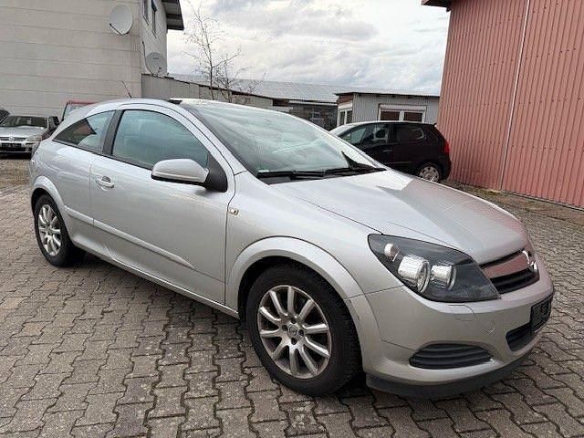 Gebraucht Opel Astra GTC 105 PS (77 kW) 2006 Silber Coupé