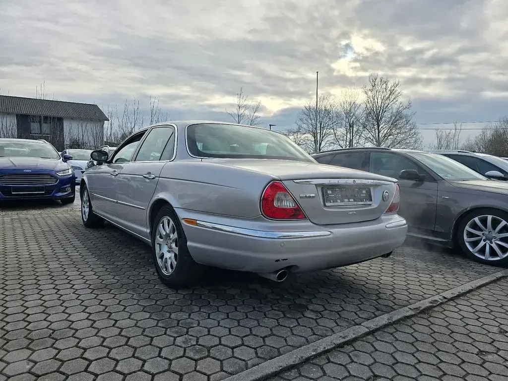 Gebraucht Jaguar XJ6 238 PS (175 kW) 2003 Grün Limousine