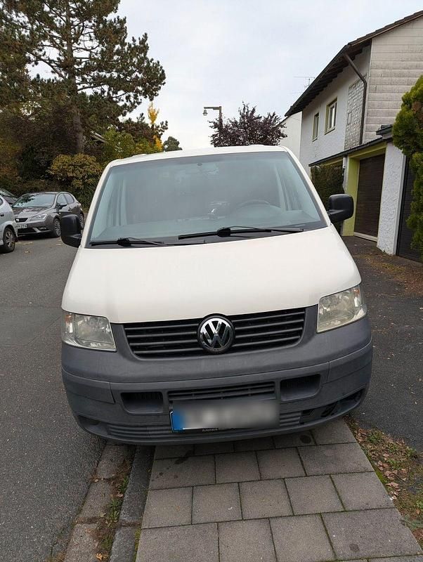 Weiß Gebraucht 2006 VW T5 Van | 5.995 € (Guter Preis) - Bild 1/4