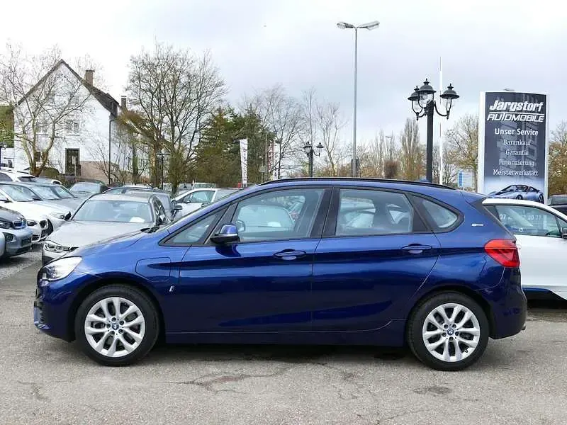 Gebraucht BMW 225 iPerformance 224 PS (164 kW) 2017 Blau Van / Kleinbus