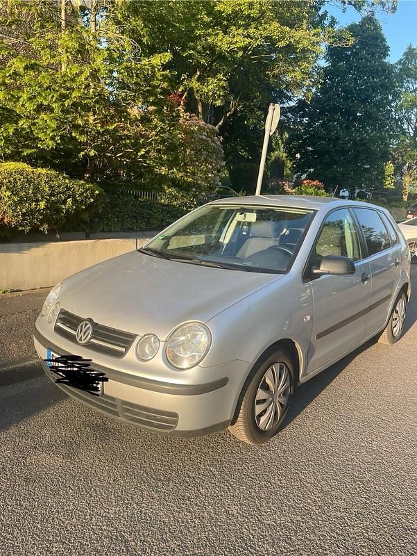 Silber Gebraucht 2002 VW Polo Classicline Kleinwagen | 1.400 € (Fairer Preis) - Bild 1/4