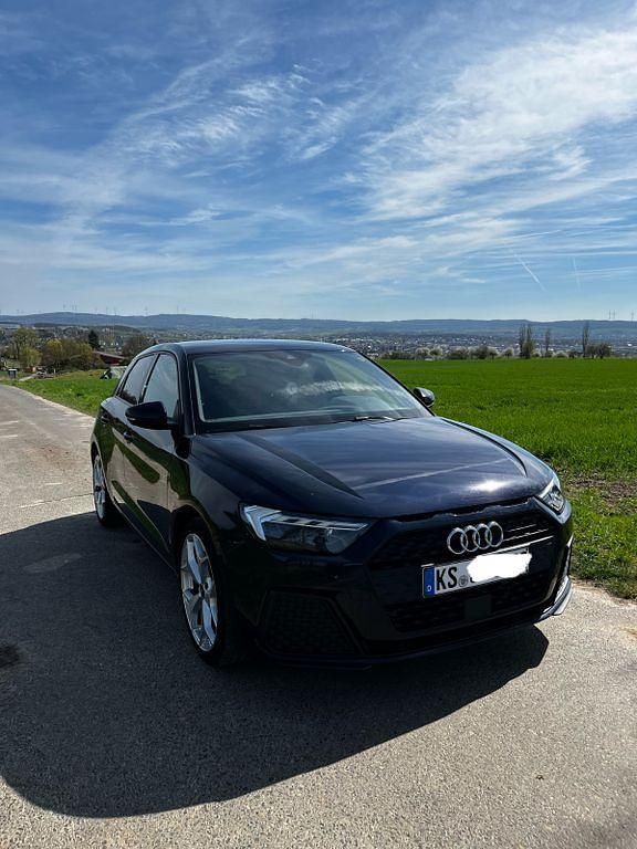Gebraucht Audi A1 Sportback Ambiente 110 PS (80 kW) 2021 Blau Kleinwagen