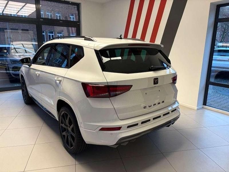 Neu Cupra Ateca Basis 190 PS (139 kW) 2025 "bila" weiss SUV