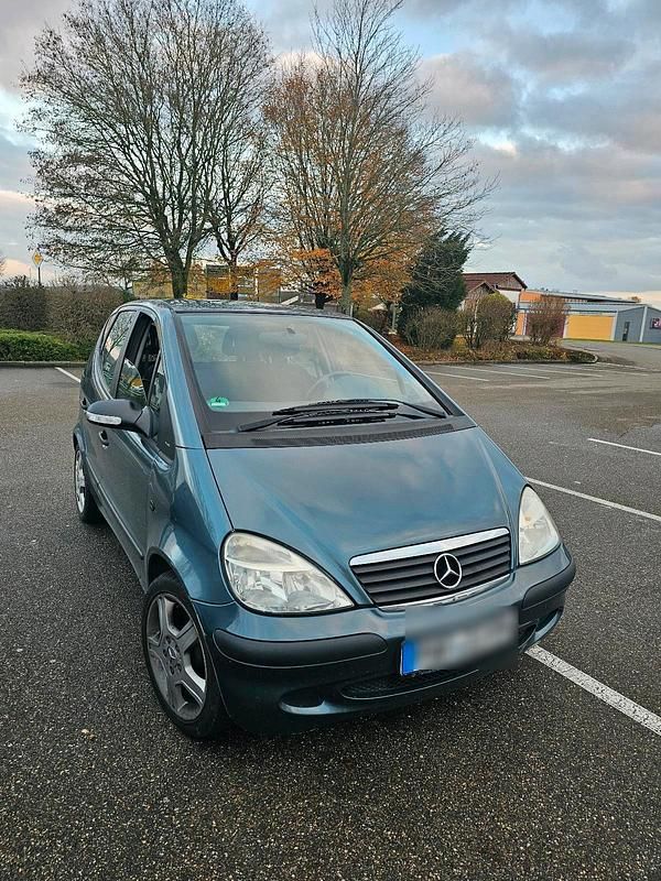 Grün Gebraucht 2004 Mercedes A140 Kombi | 1.800 € (Fairer Preis) - Bild 1/4