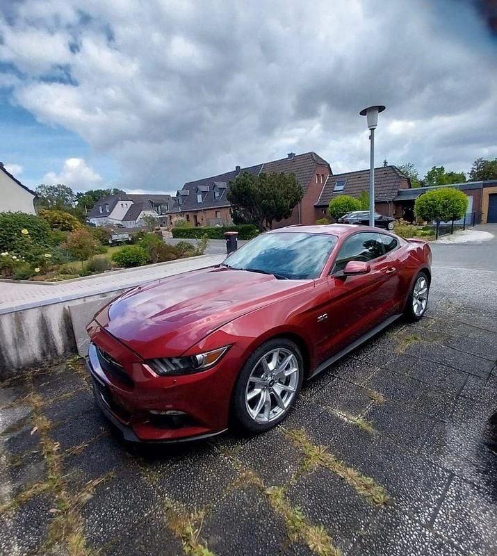 Gebraucht Ford Mustang GT 441 PS (324 kW) 2014 Rot Coupé